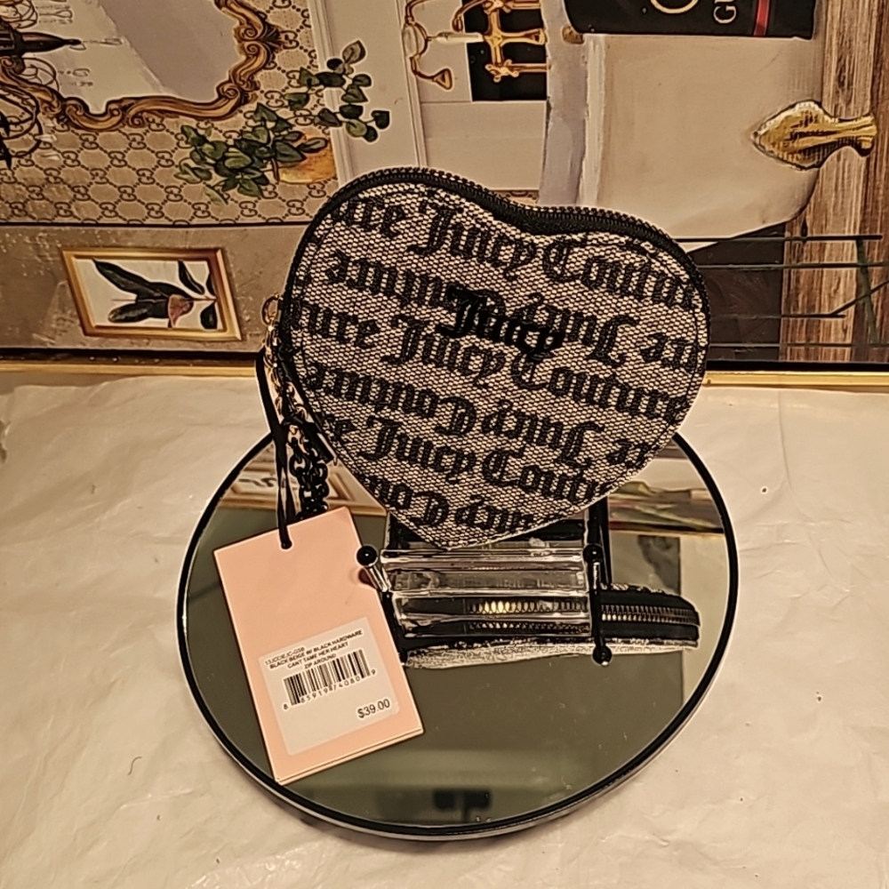 JUICY COUTURE Black Beige  Tame Her Heart Zip Around Wallet/Wristlet - Picture 2 of 10